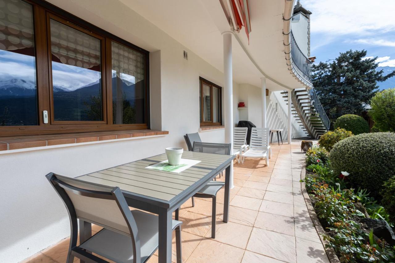 Apartament Vue Sur Les Montagnes Embrun Zewnętrze zdjęcie